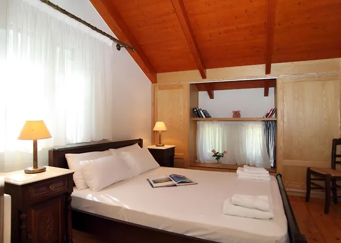 Kydonies Villa Frínion